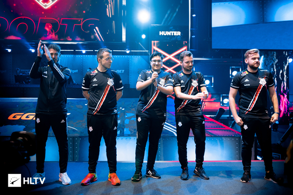 轨迹窗口进 轨迹窗口进